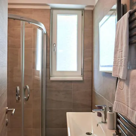 Glamour Sea View Family - N Pools