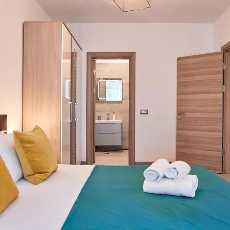 Apartamento Glamour Sea View Family - N Pools Mamaia