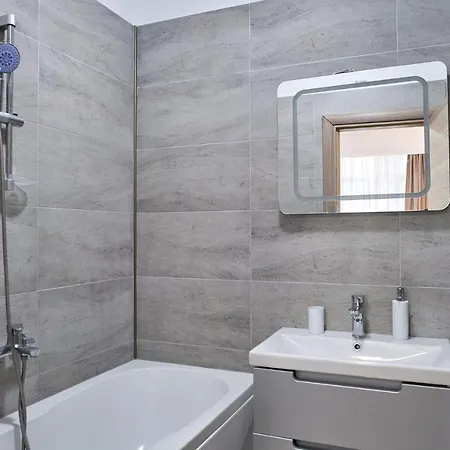 Glamour Sea View Family - N Pools Mamaia