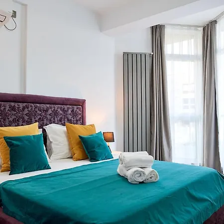 Glamour Sea View Family - N Pools Mamaia