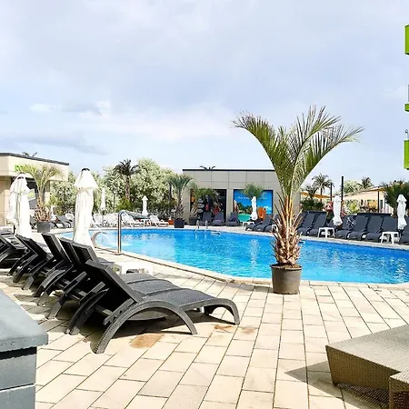 Glamour Sea View Family - N Pools *