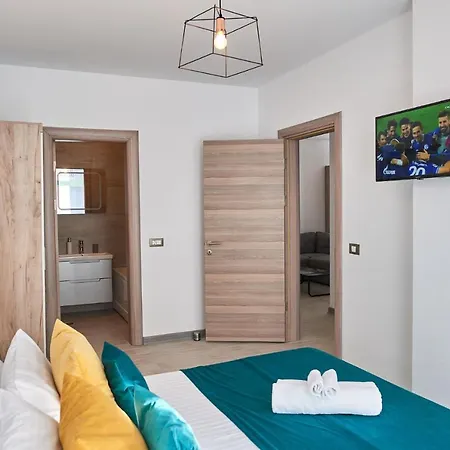 Glamour Sea View Family - N Pools Apartment Mamaia