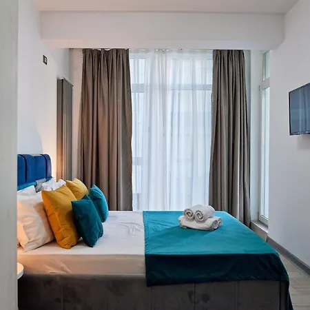 Apartment Glamour Sea View Family - N Pools *