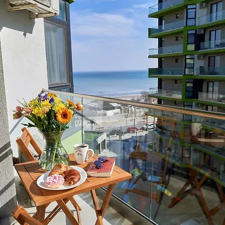 Glamour Sea View Family - N Pools